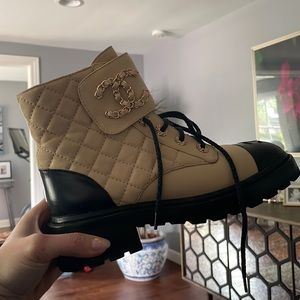 2 Cs C C boots beige quilted Fall-Winter 21/22